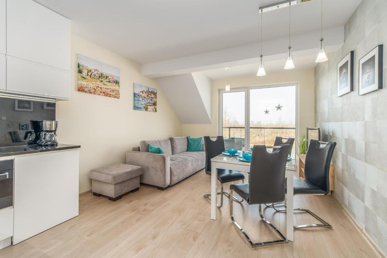 Waterline Apartament *